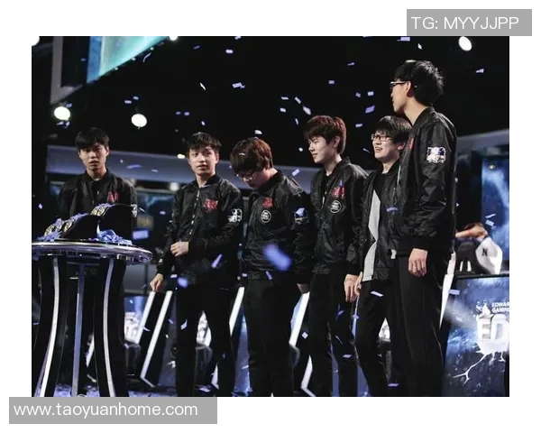 EDG职业联赛崛起之路：从默默无闻到巅峰荣耀的成长历程