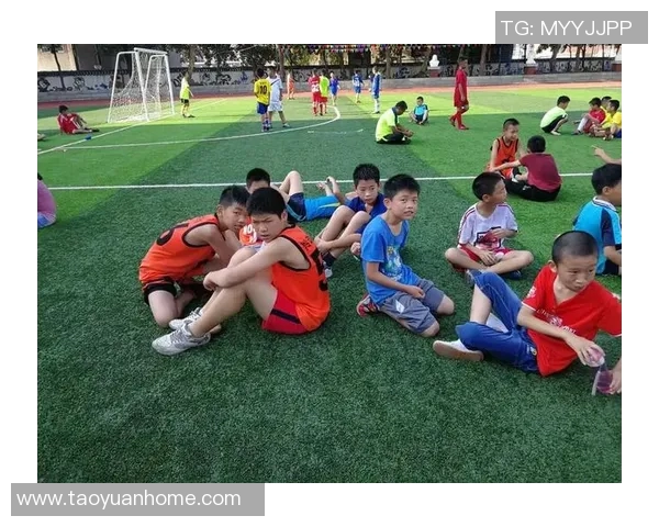 黄敏专访：从绿茵场到人生舞台的足球旅程回顾与感悟